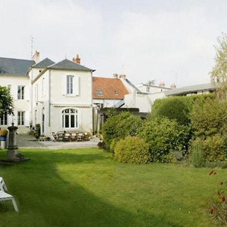 Amphore Du Berry Saint-Amand-Mont-Rond エクステリア 写真