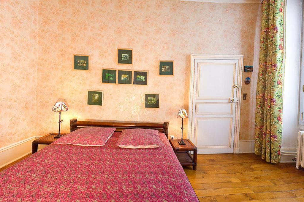 Amphore Du Berry Saint-Amand-Mont-Rond 部屋 写真