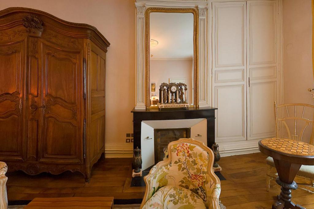 Amphore Du Berry Saint-Amand-Mont-Rond 部屋 写真