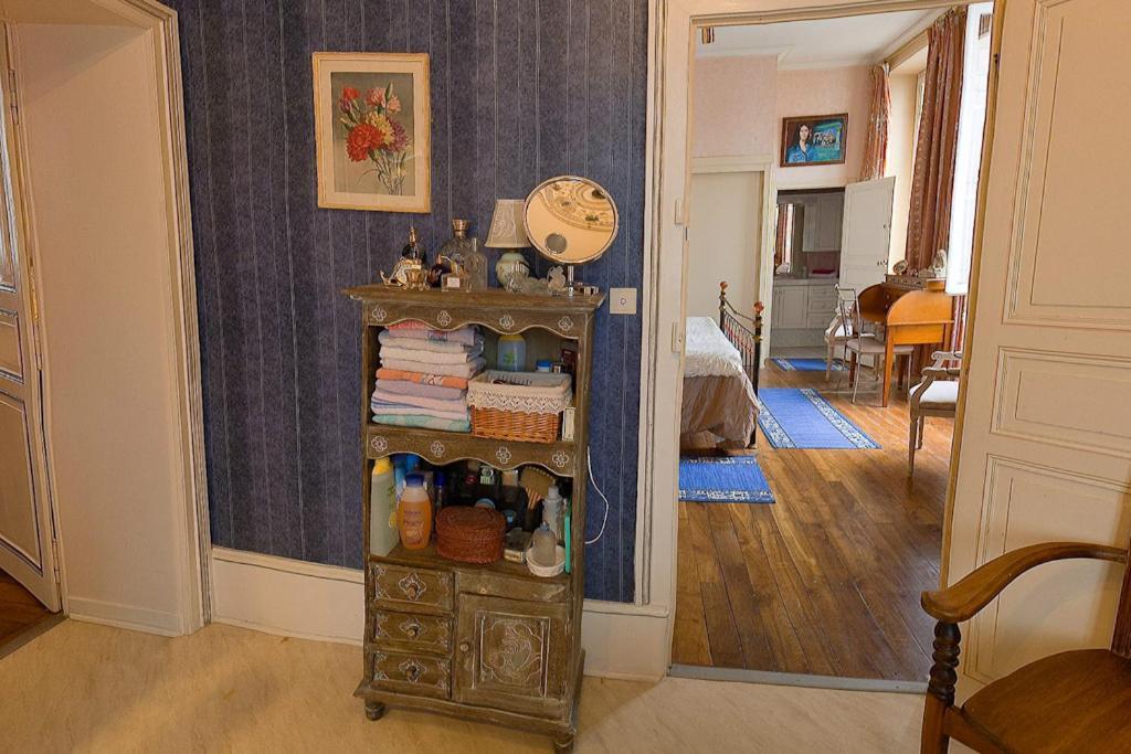 Amphore Du Berry Saint-Amand-Mont-Rond 部屋 写真